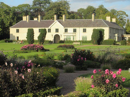 Parc Killarney House Gardens